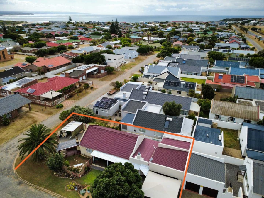 3 Bedroom Property for Sale in Stilbaai Wes Western Cape